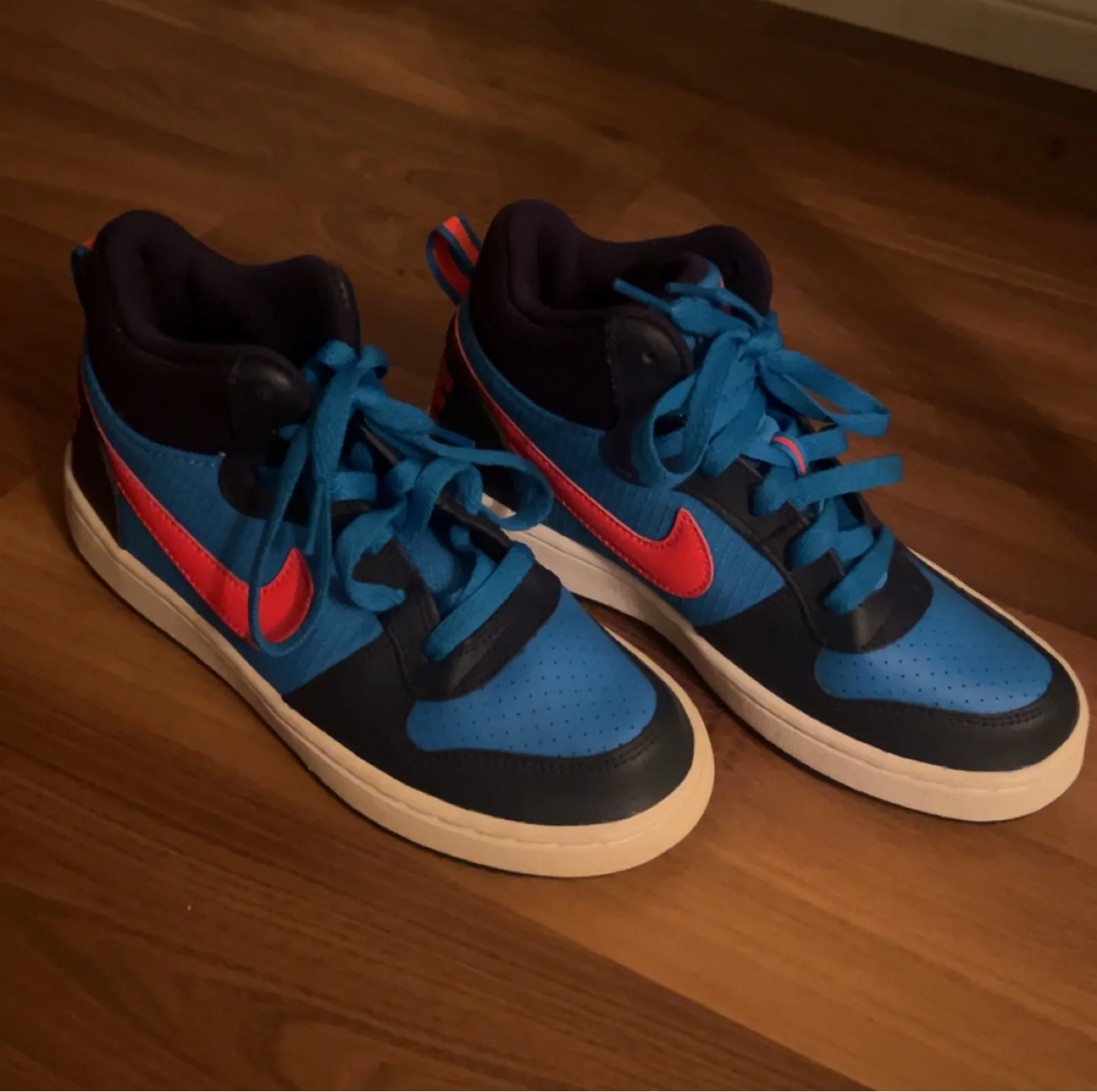Kids Nike Court Borough Mid 2 Blue/Black Shoes thumbnail