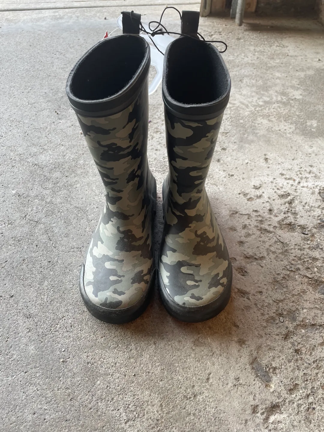 Joe Fresh Camo Rain Boots - Size 2 thumbnail
