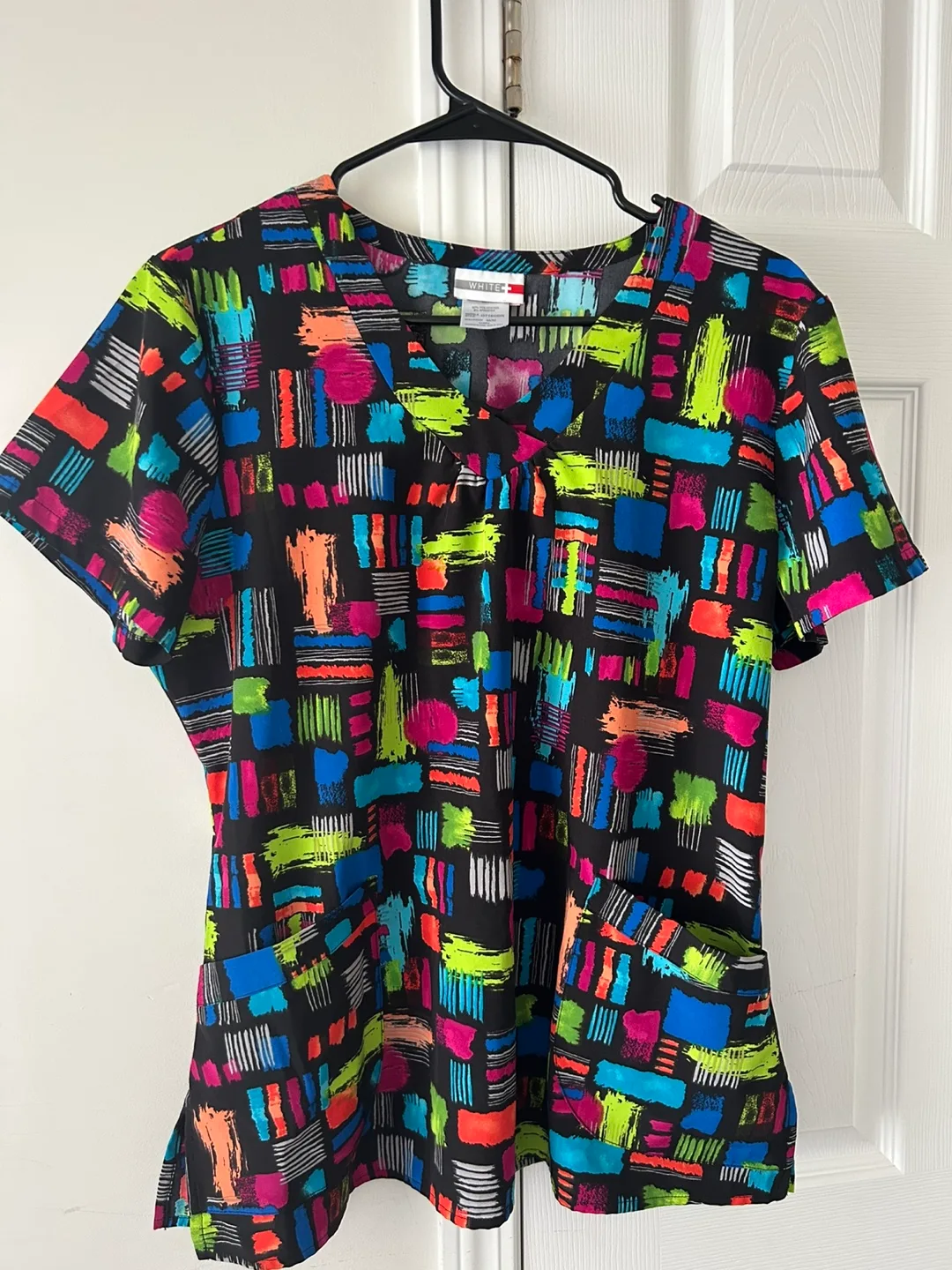WHITE + MARK Women's Scrub Top thumbnail