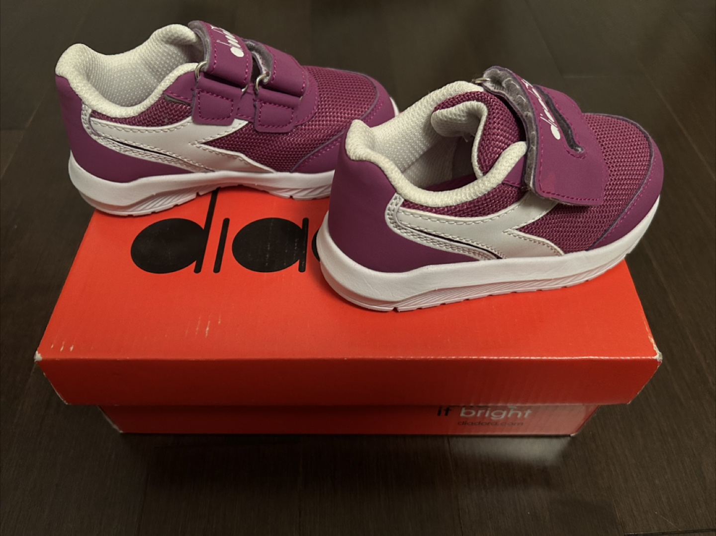 Brand New - Diadora Toddler Sneakers - Size 7T Eur24 - photo 5