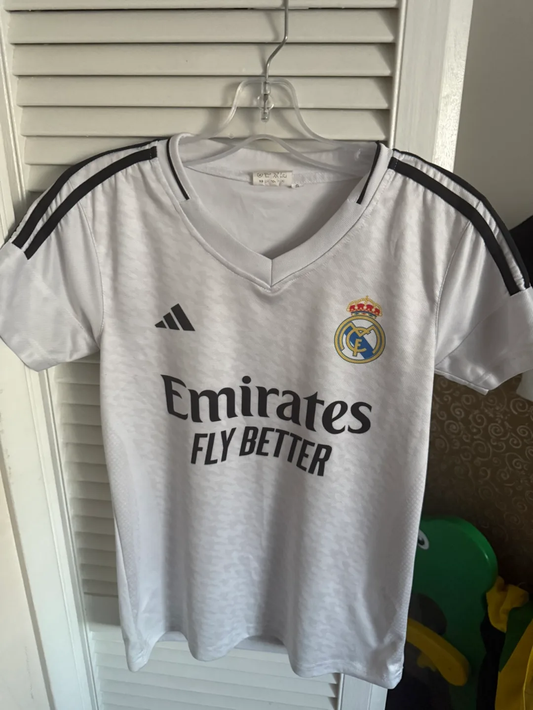 Adidas Real Madrid Bellingham #5 Jersey - Size S