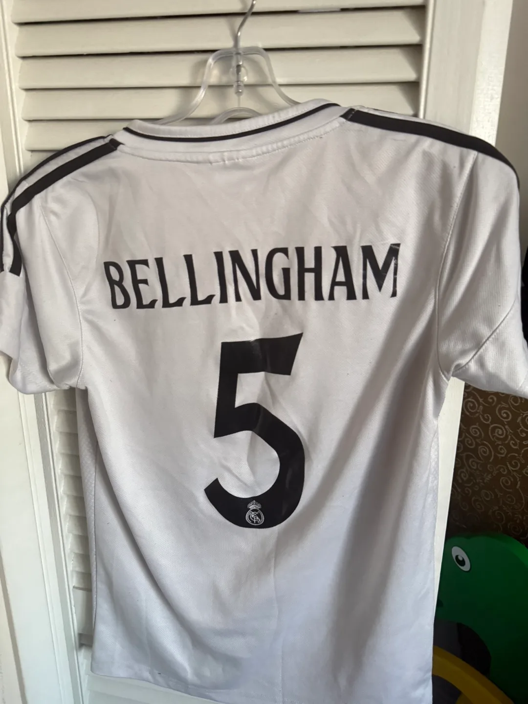 Adidas Real Madrid Bellingham #5 Jersey - Size S image indicator(4)