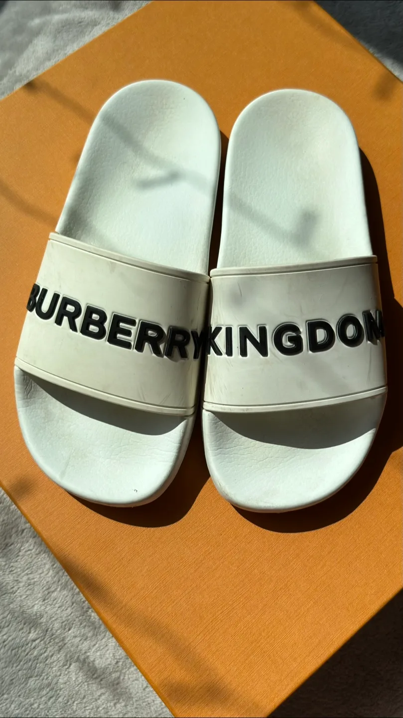 BURBERRY Pre-Owned Logo Slides Women thumbnail