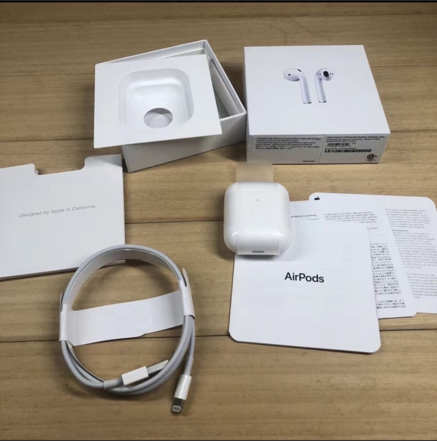 AirPods - photo 4