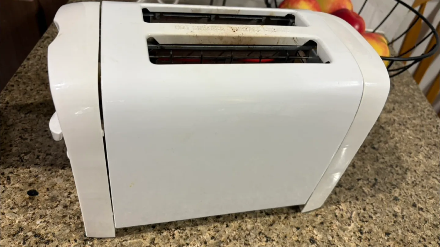 Traditions Toaster - White image indicator(2)
