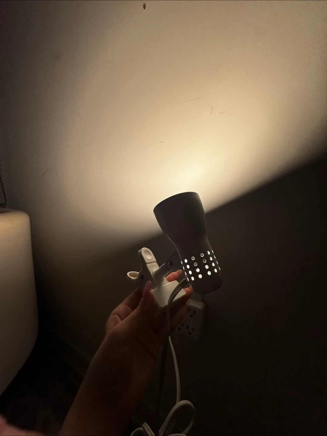 2 x Clip-on White Spotlight Lamps thumbnail
