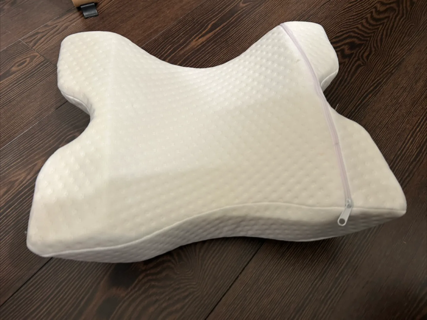 Pressure Free Memory Pillow image indicator(2)