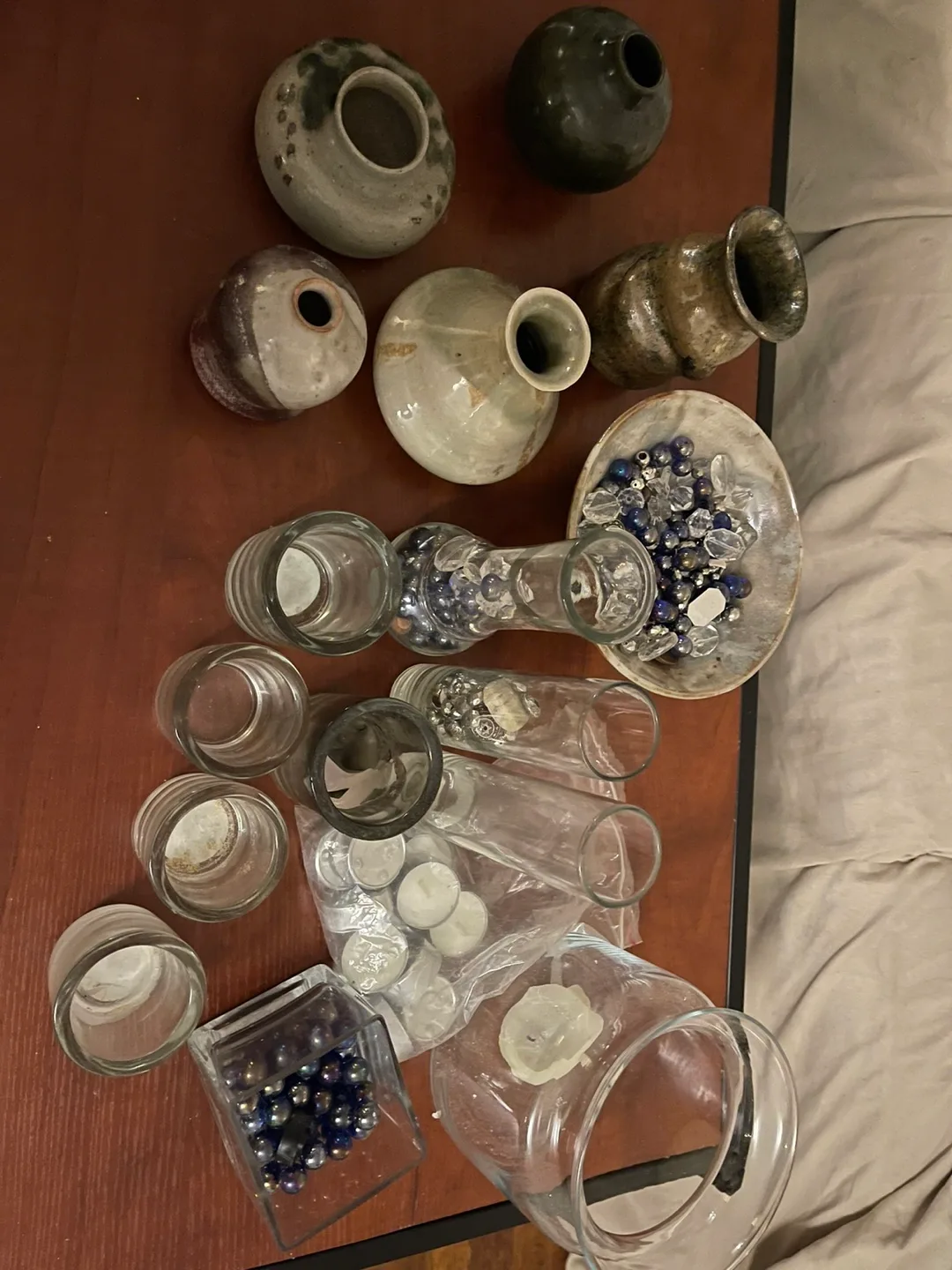 Assorted Vases and Glassware image indicator(3)