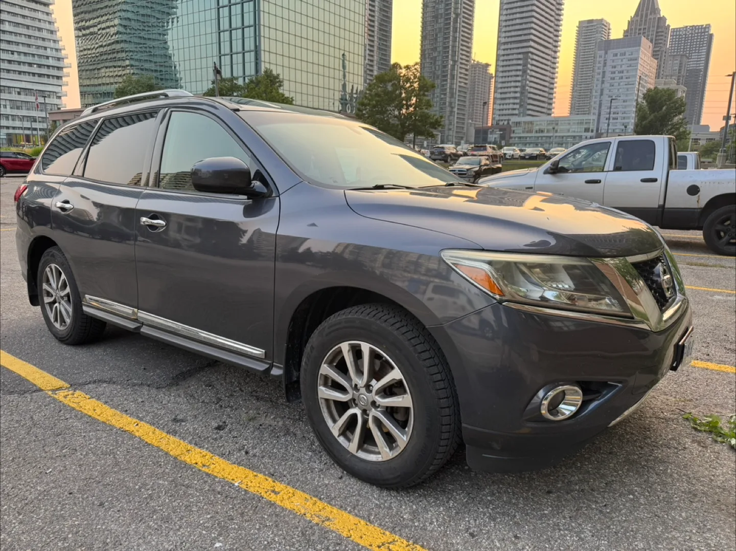 Nissan Pathfinder 2014 SL Trim AWD image indicator(2)