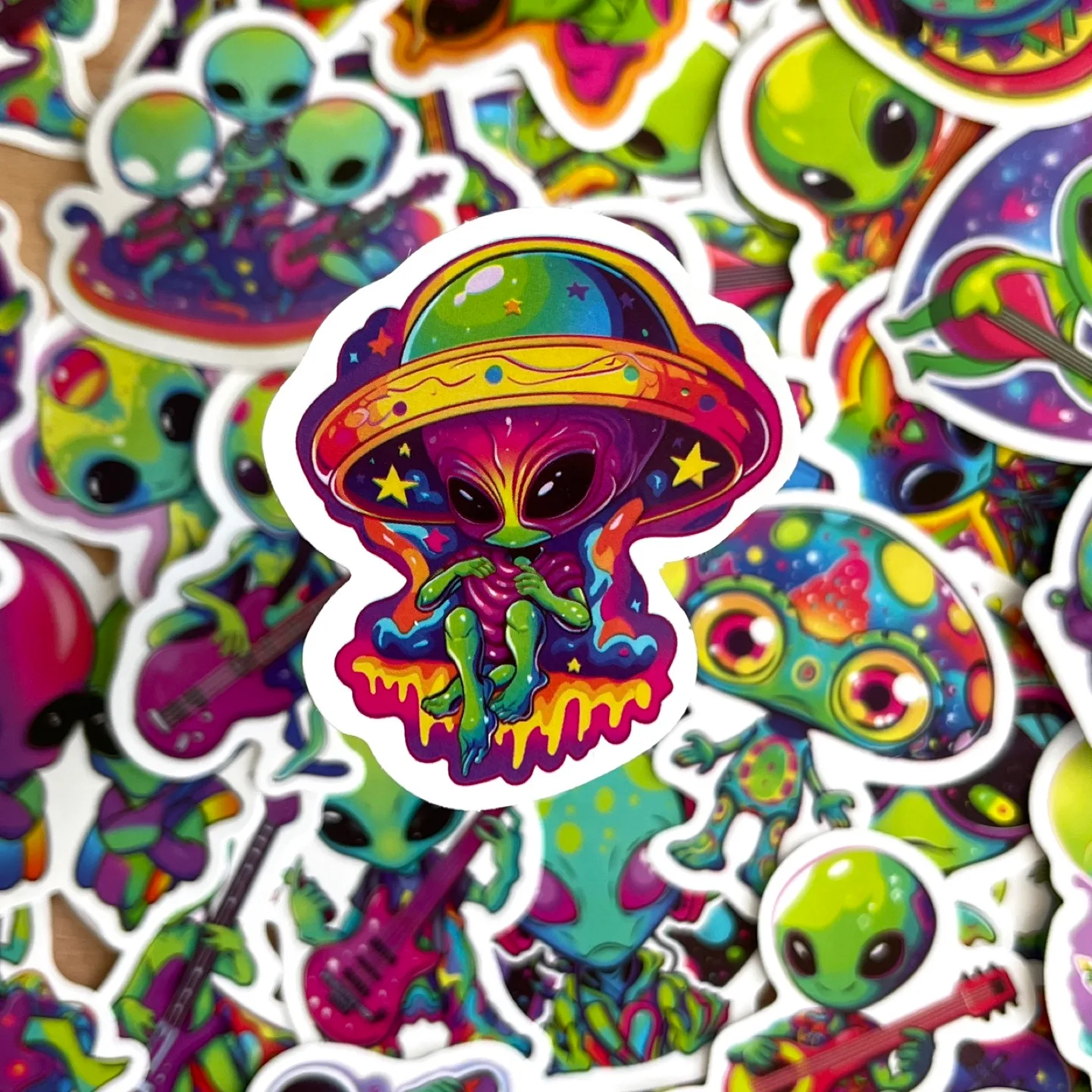 Pack of 51 Alien Rock Stars Stickers image indicator(6)