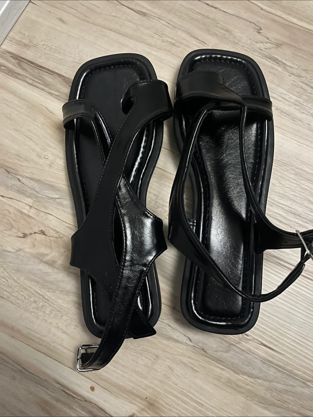 Black Sandals - Size eu39 thumbnail