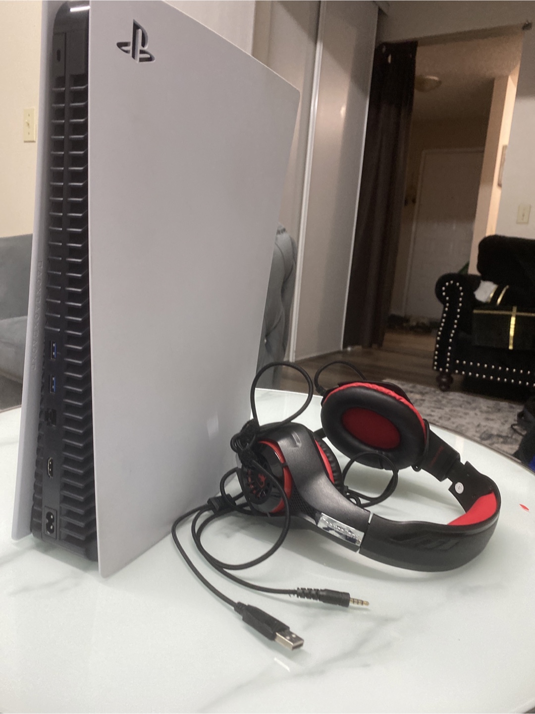 PlayStation 5 (PS5) Console - photo 2