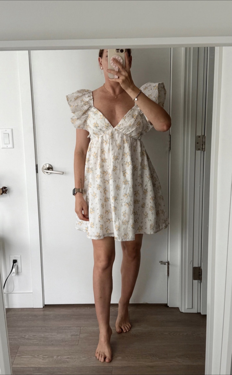 Floral Ruffle Mini Dress Lucky S – Worn Once