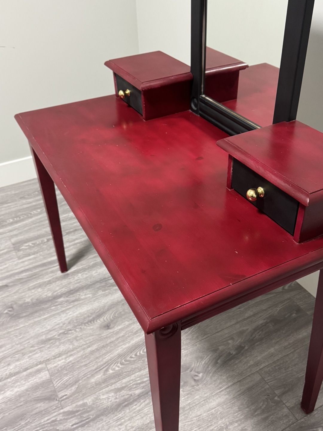 Red Vanity Desk with Mirror - photo 2