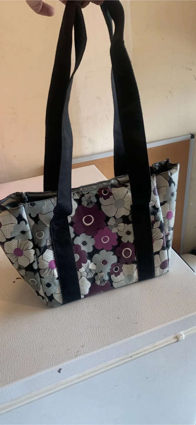 Floral Tote Bag - Perfect for everyday use! thumbnail