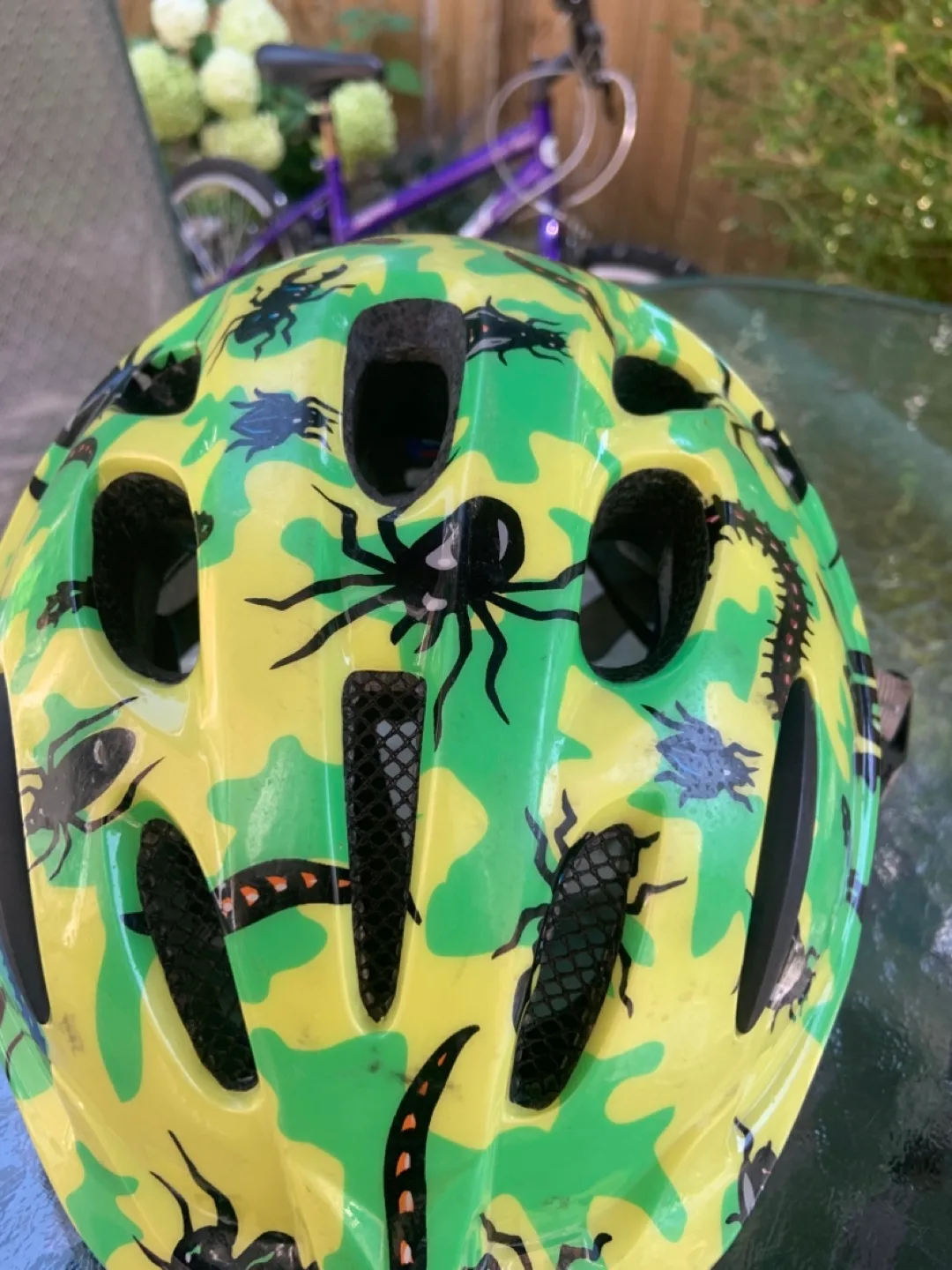 Specialized Kids' Bike Helmet - Bug Pattern image indicator(4)
