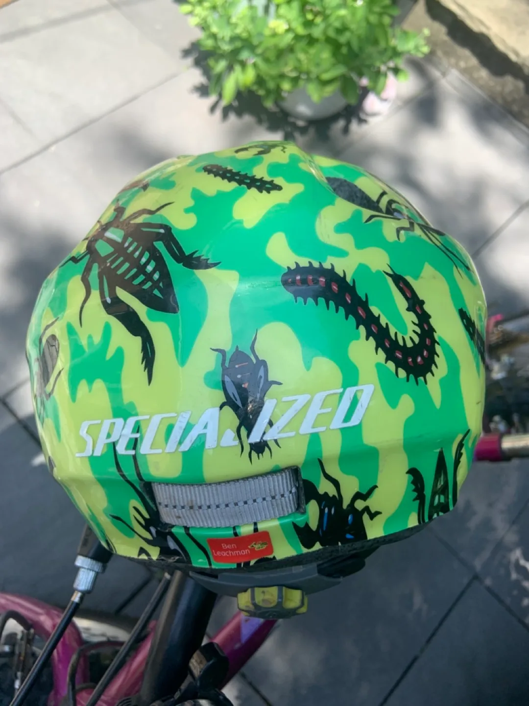 Specialized Kids' Bike Helmet - Bug Pattern image indicator(2)