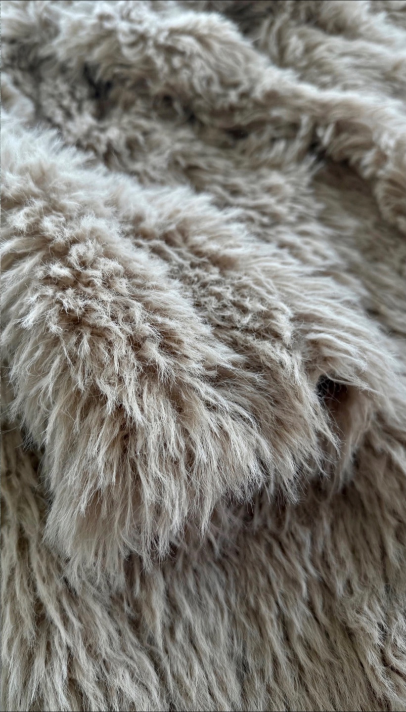 H&M beige faux fur coat M - photo 5
