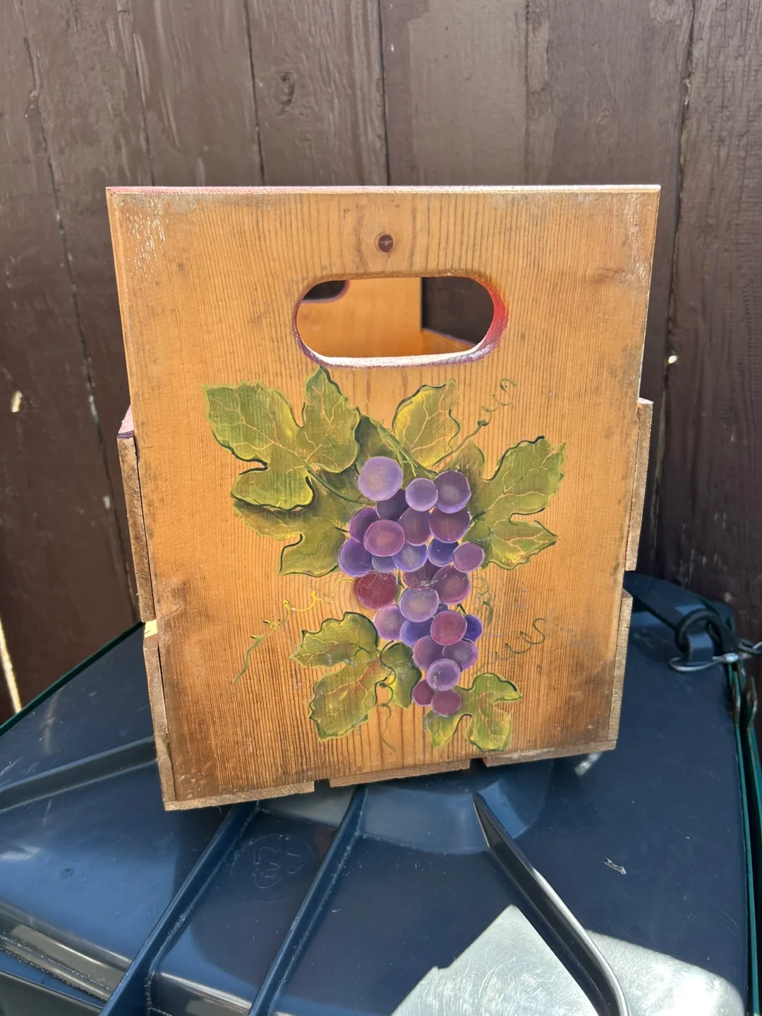 Hand-Painted Wooden Wine Bottle Crate image indicator(2)