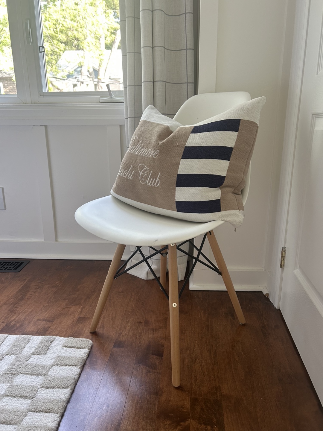 White Eames Style Dining Chair