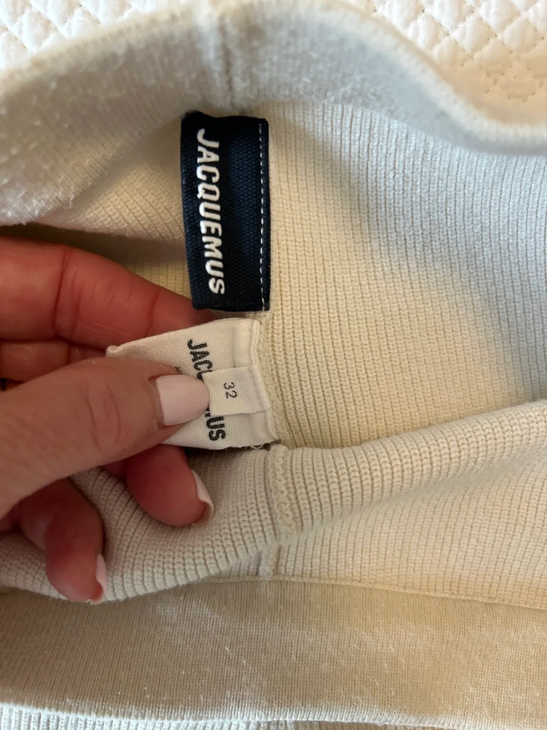 Jacquemus Beige Knit Shorts - Size 32 image indicator(3)