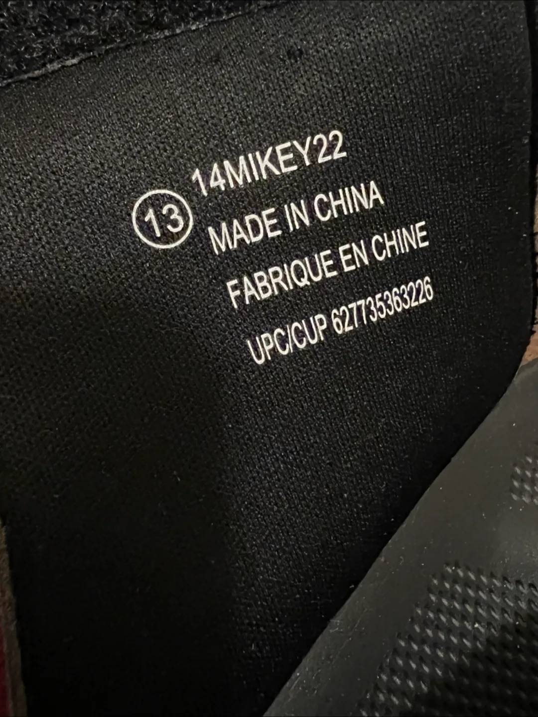 AND 1 Black Slides Size 13 image indicator(5)