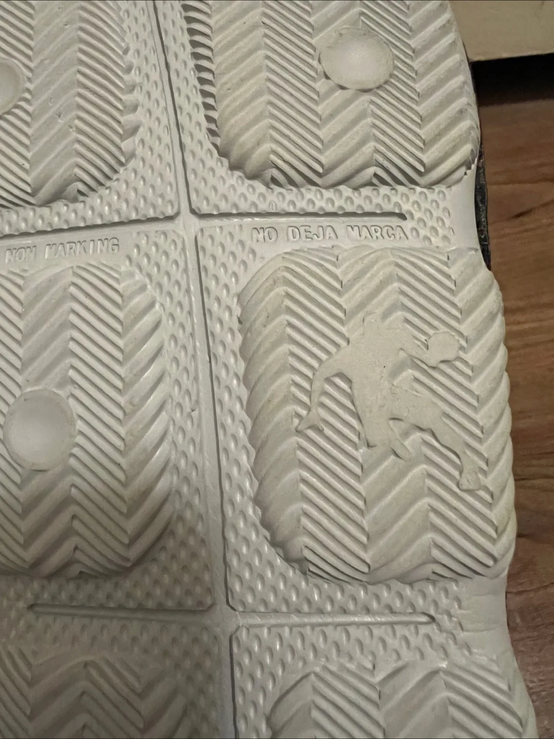 AND 1 Black Slides Size 13 image indicator(9)