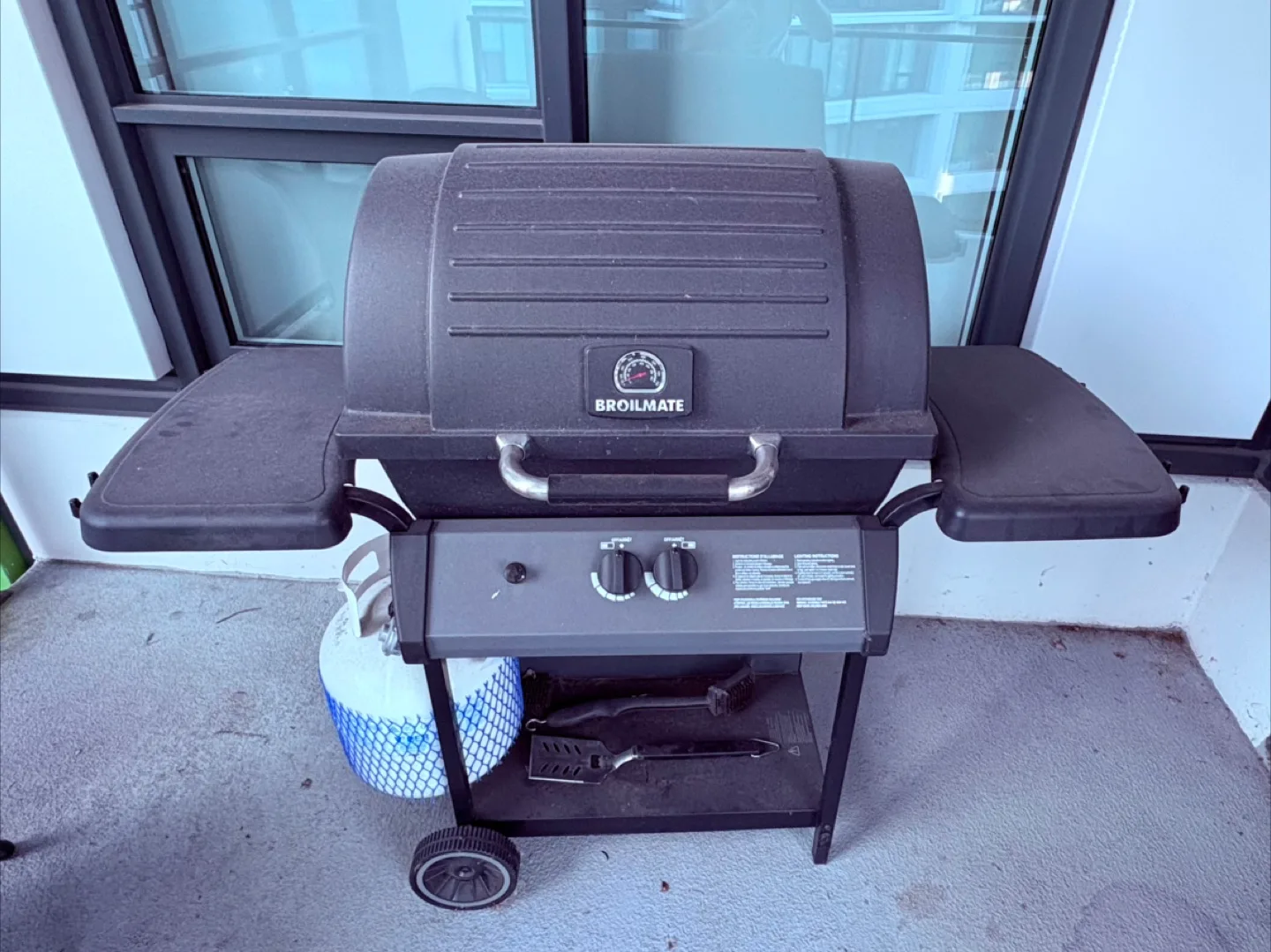 Bbq and patio set thumbnail