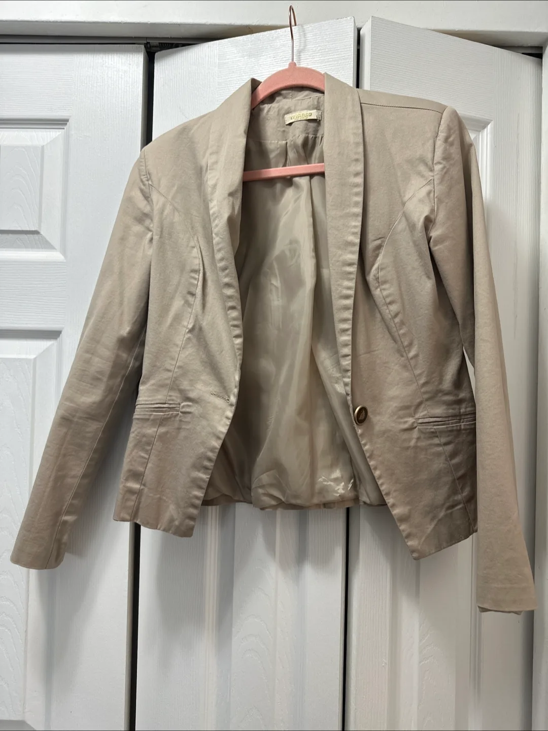 Beige Blazer thumbnail