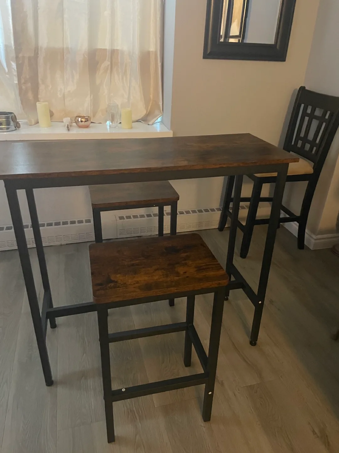 Counter Height Table with 3 Stools image indicator(2)