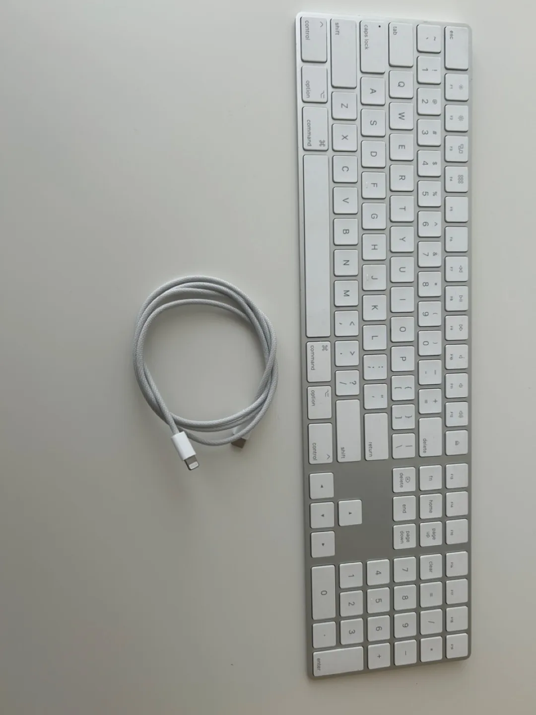 Apple Magic Keyboard with Numbered for Sale thumbnail