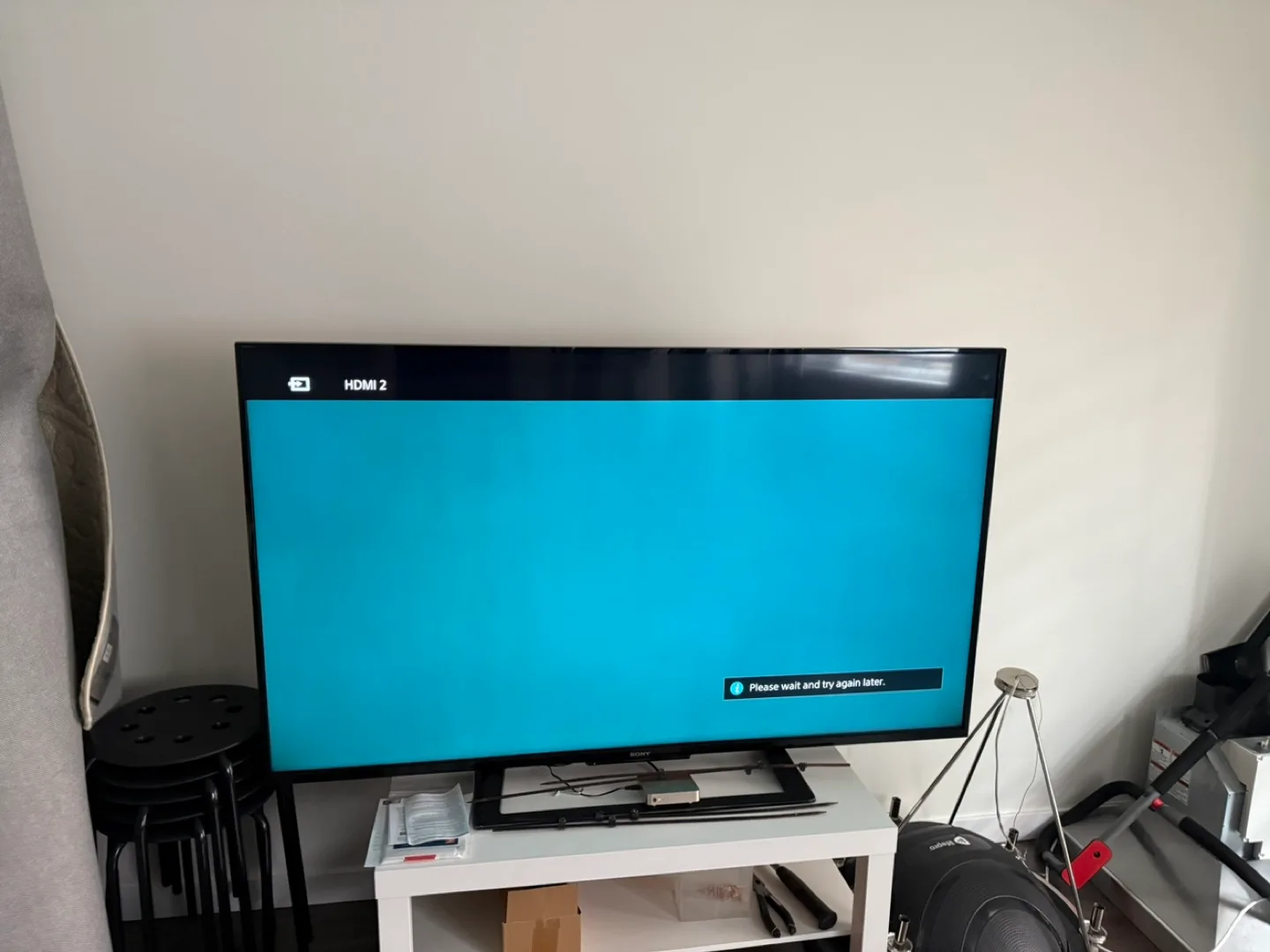 Sony KD-60X690E 60" TV image indicator(2)