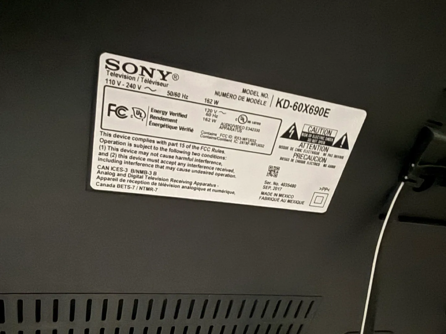 Sony KD-60X690E 60" TV image indicator(3)