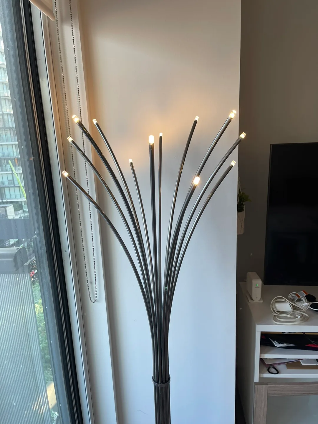 IKEA HOVNAS Floor Lamp thumbnail