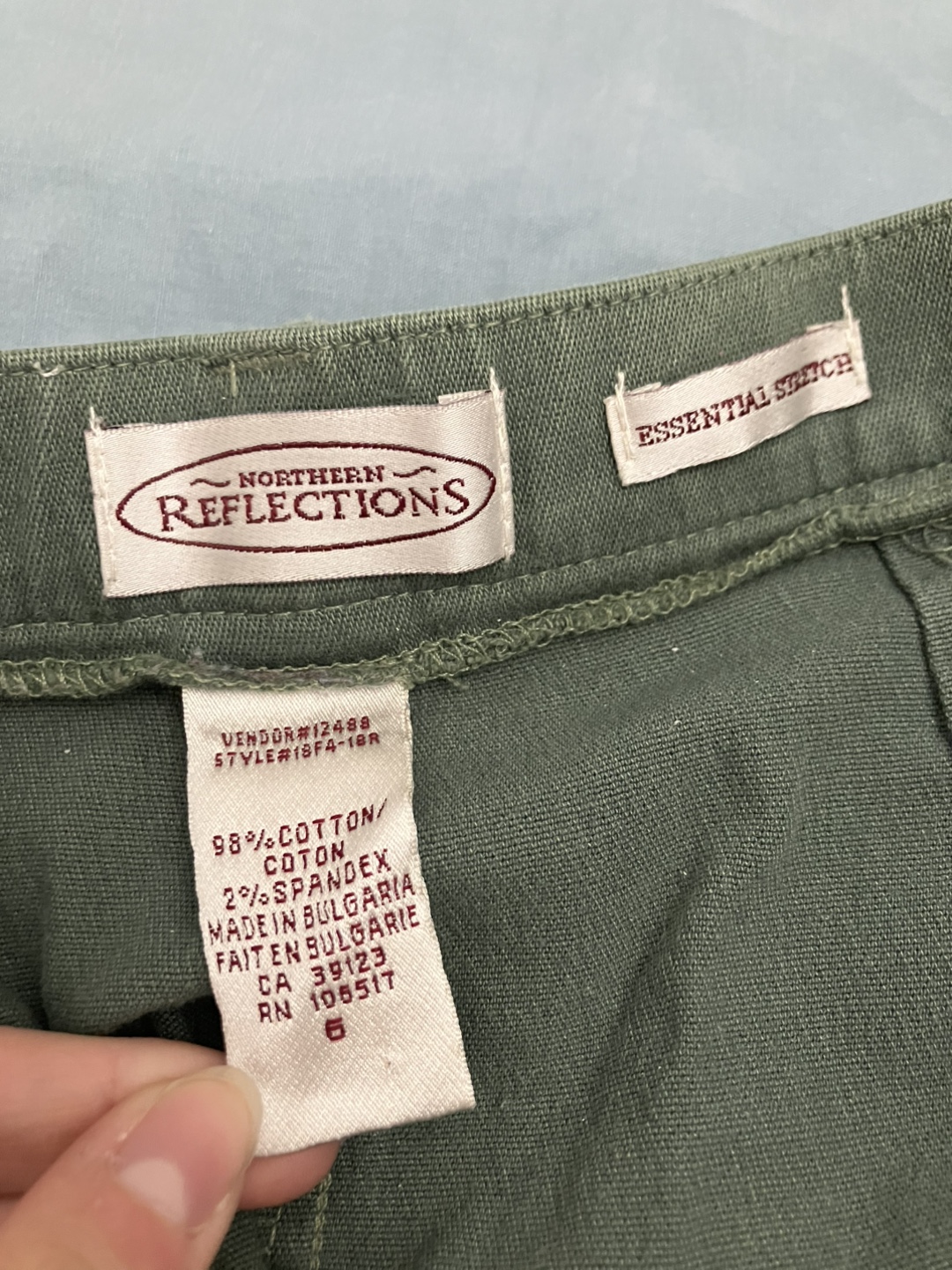 Northern Reflections Green Pants - Size 6 - photo 3