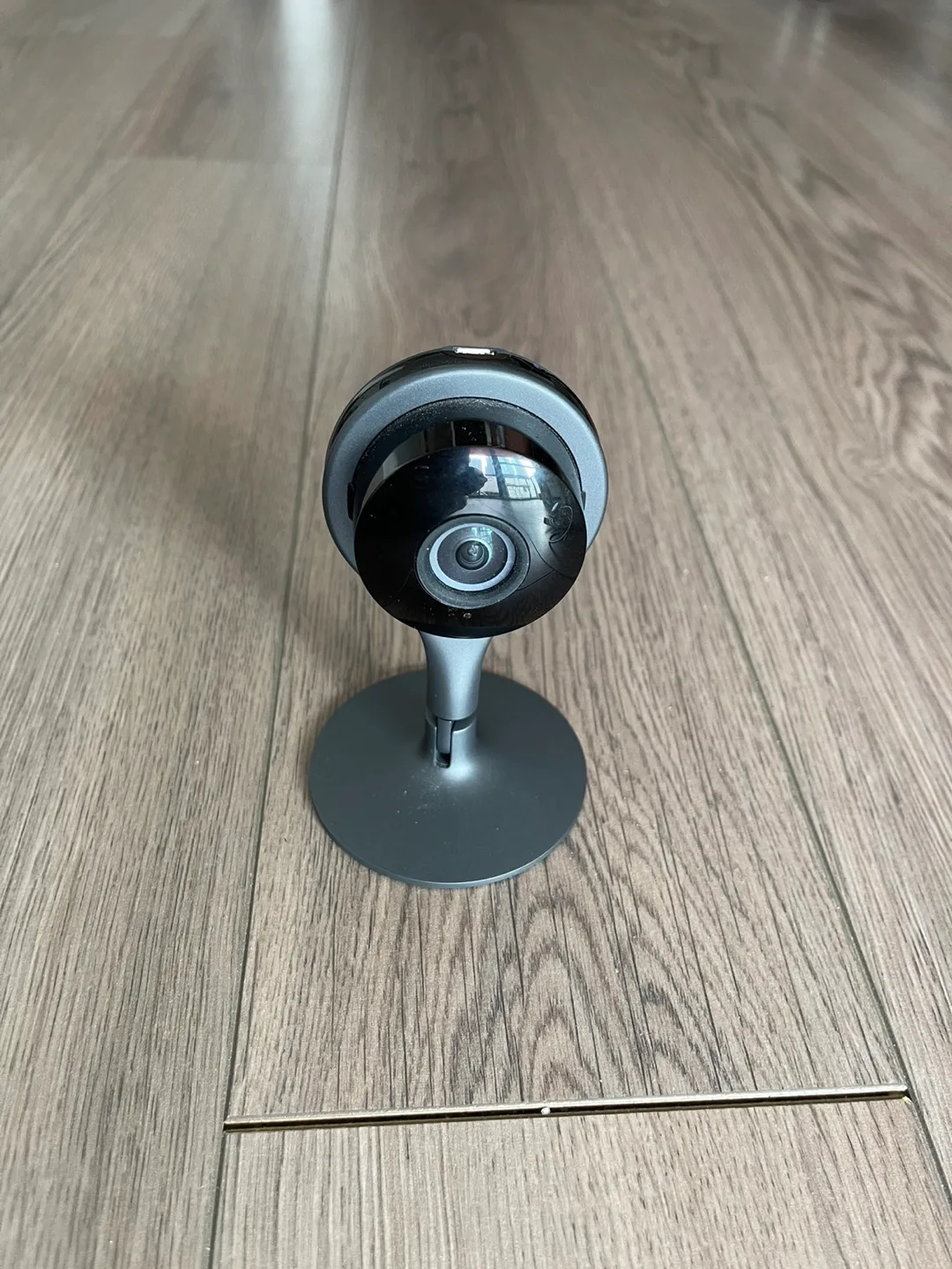Google Nest Cam Indoor - Security Camera thumbnail