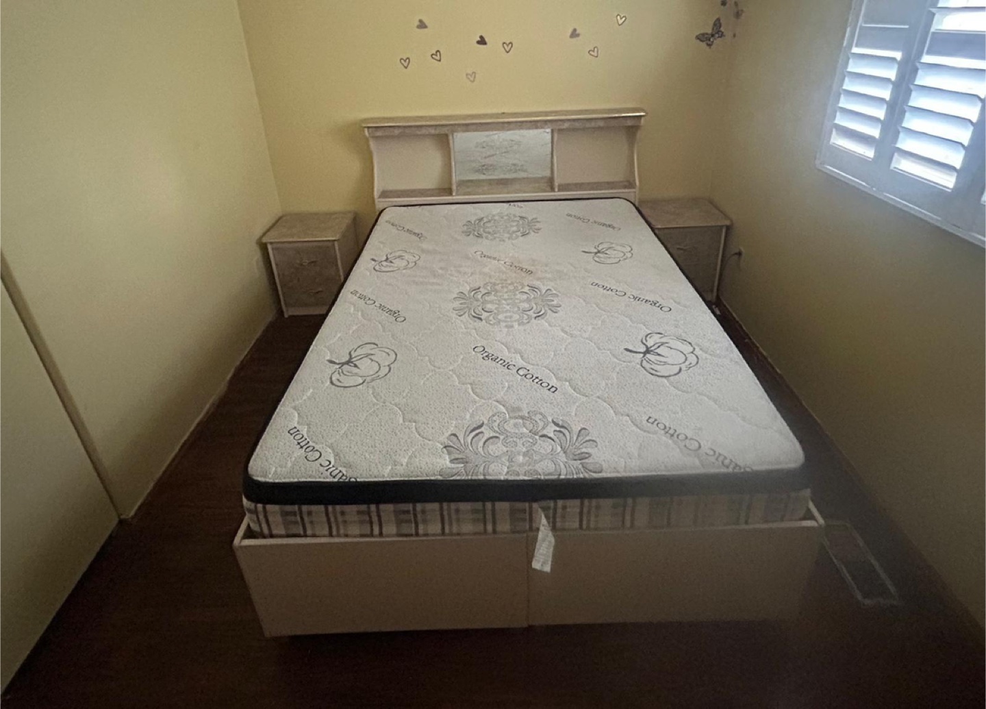 Bedroom COMPLETE set