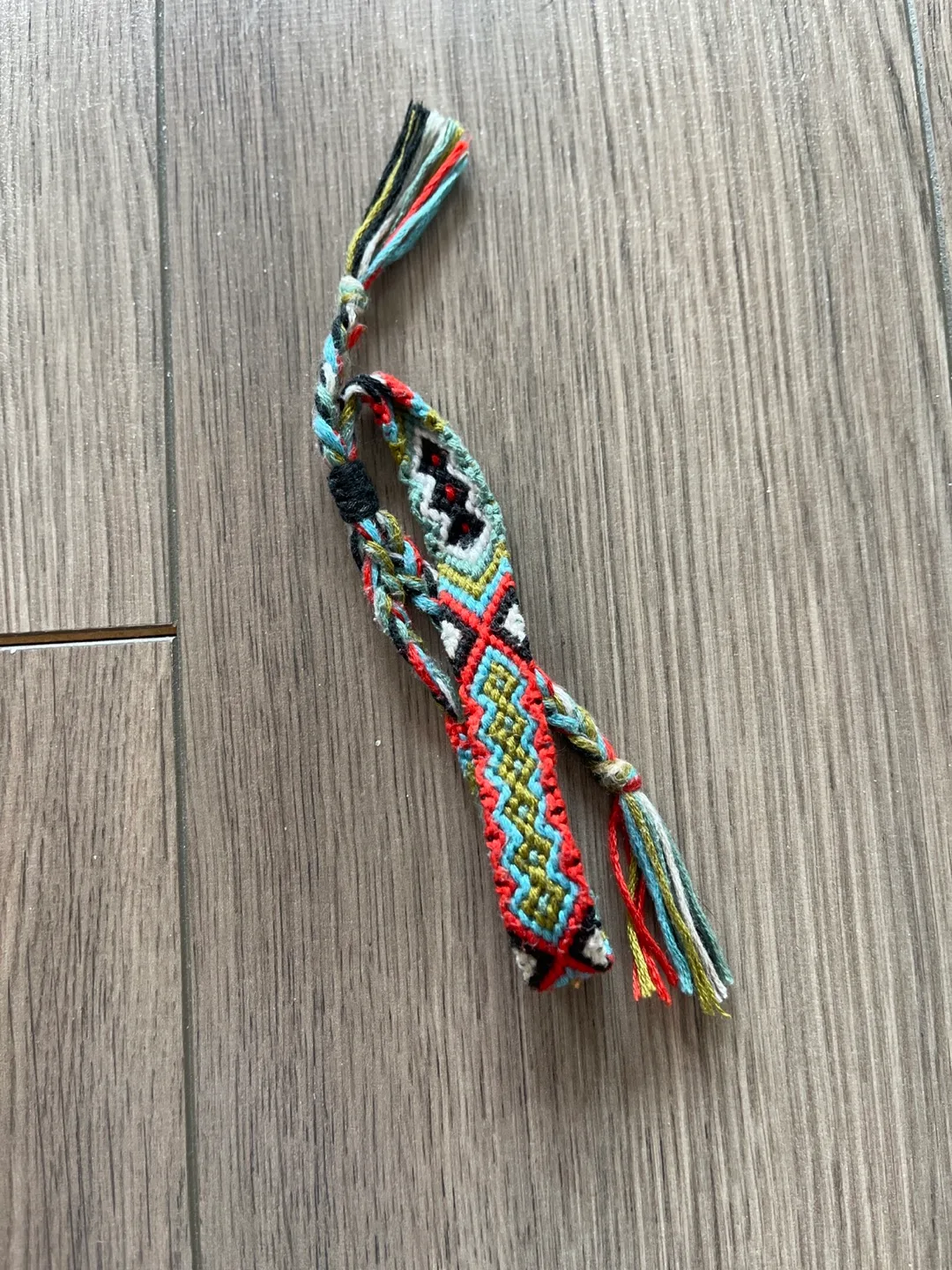 Handmade Braided Bracelet image indicator(2)