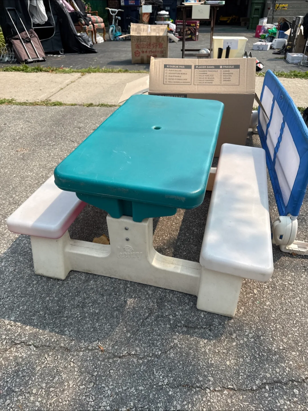 Little Tikes Kids Picnic Table