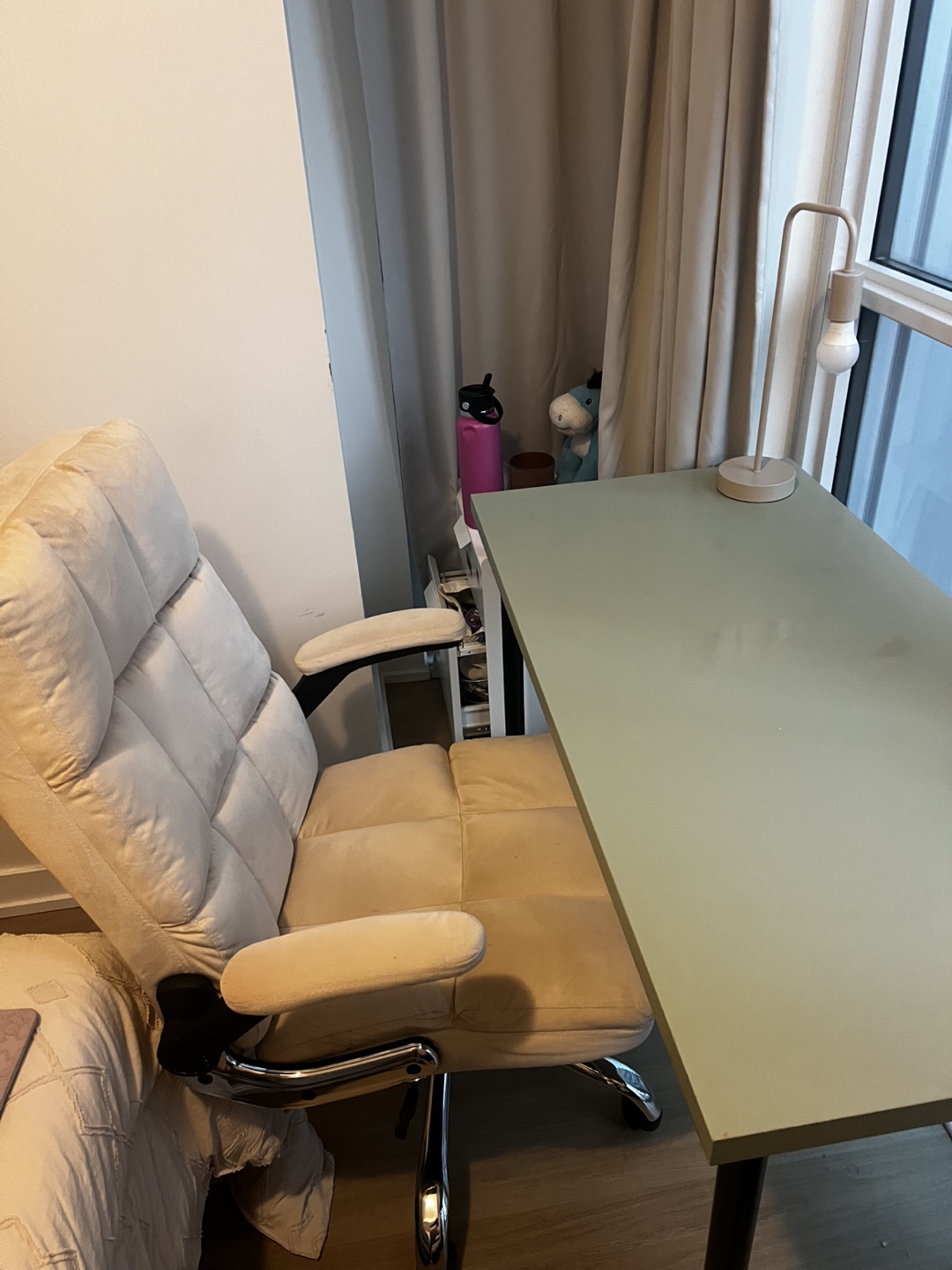 Green Ikea Linnmon desk - photo 4