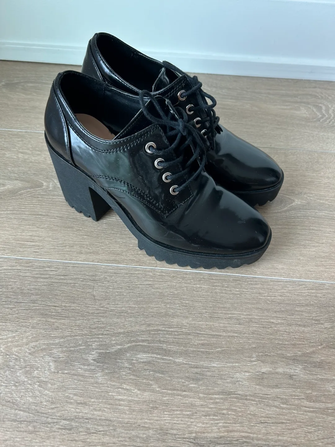 Zara Trafaluc Size 6 thumbnail