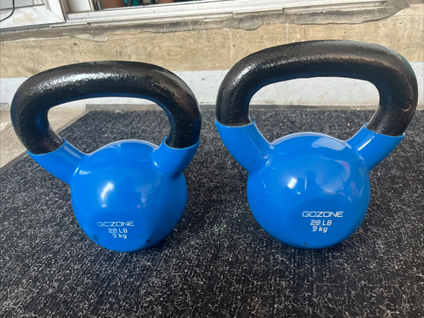 GoZone Kettlebell - 20lb (9kg) thumbnail