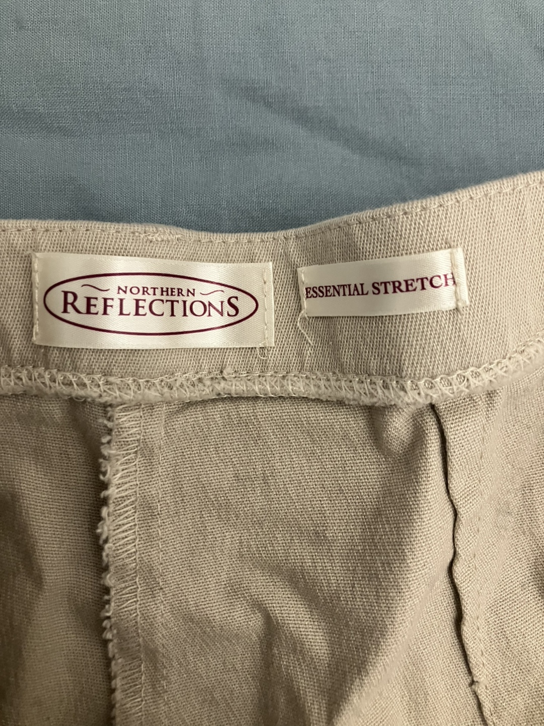 Northern Reflections Ankle Pants - Size 4 - photo 3