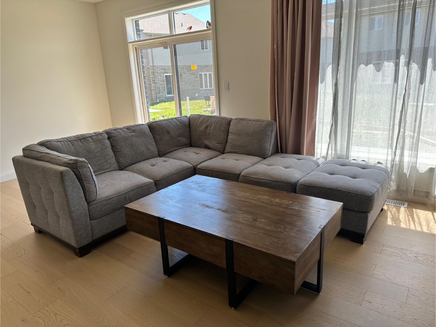 Sectional Sofa and Ottoman - photo 4