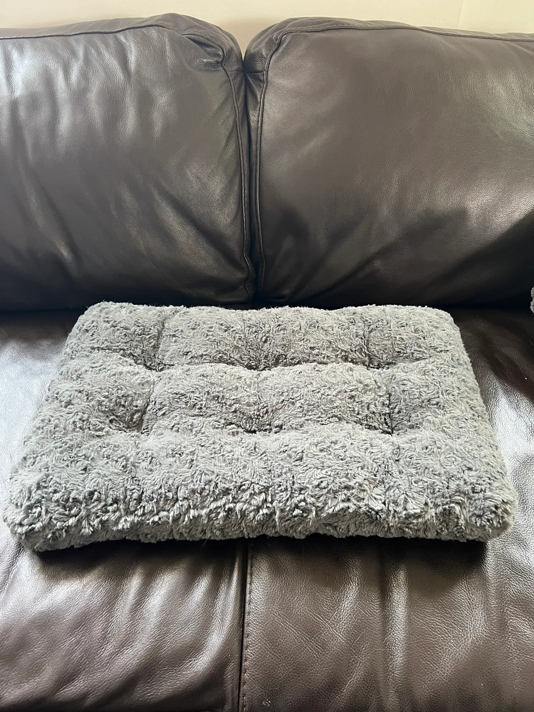 Grey Plush Dog Bed thumbnail