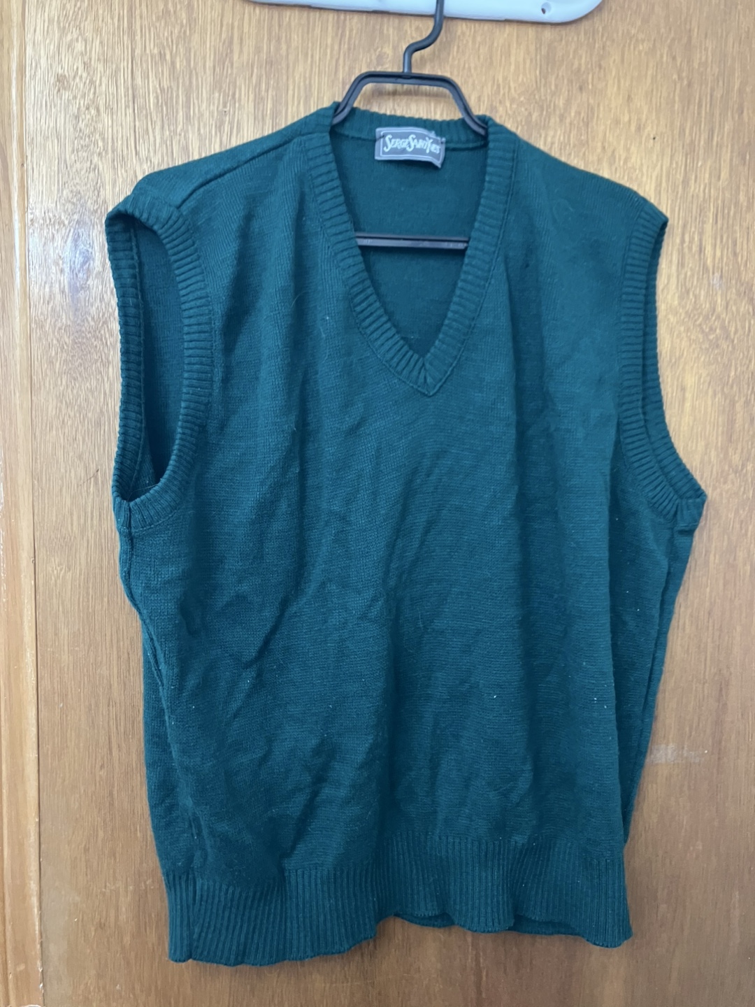 Dark Green Sleeveless Knit Vest - Large/XL