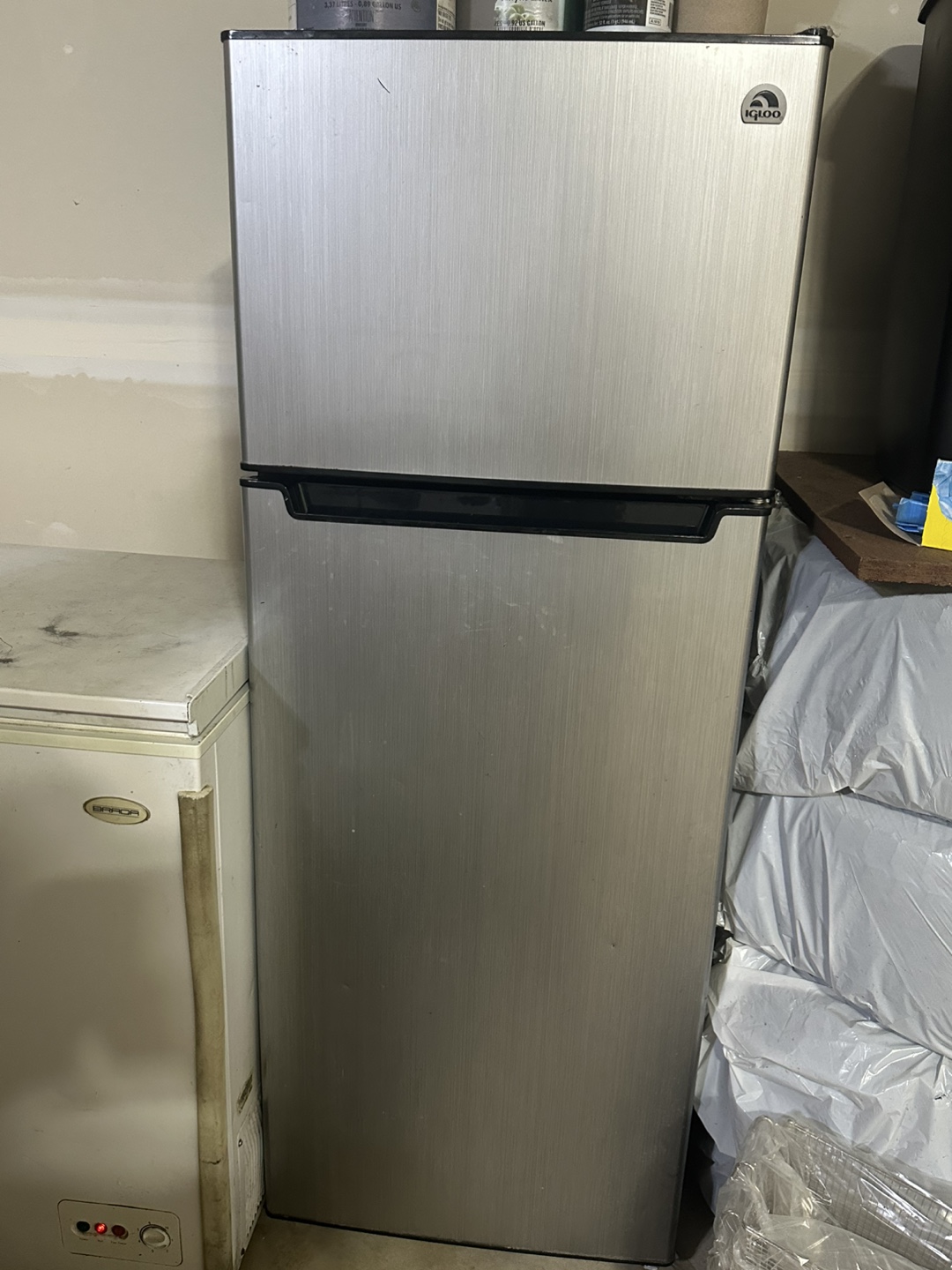 Igloo  Fridge - photo 3