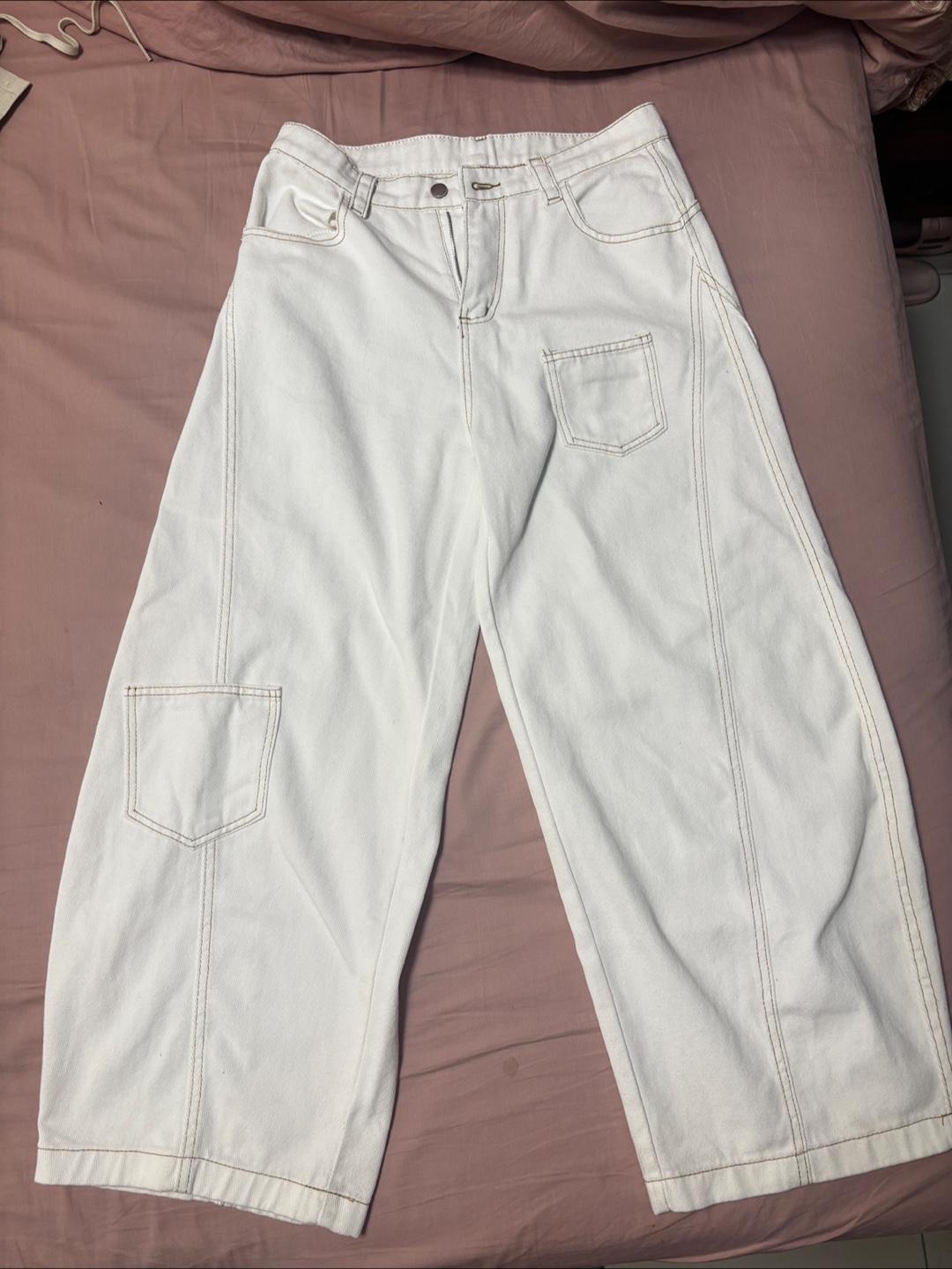 Brand New Loose White Denim jean