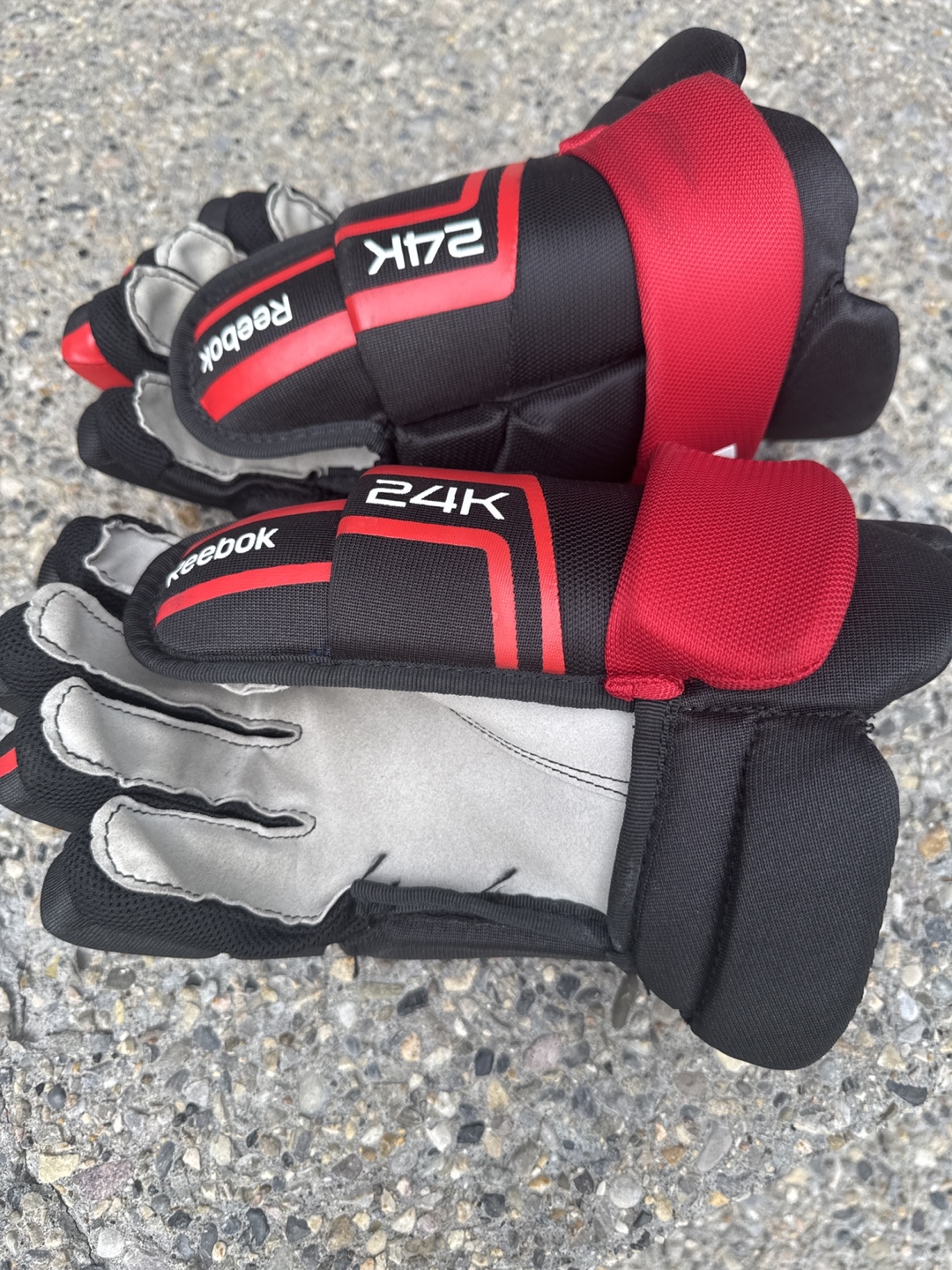 Reebok 24K Hockey Gloves