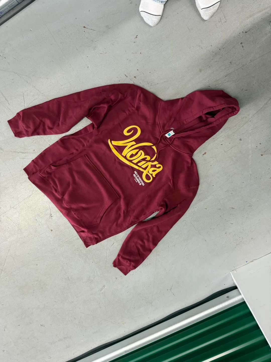 Wonka Hoodie XL thumbnail